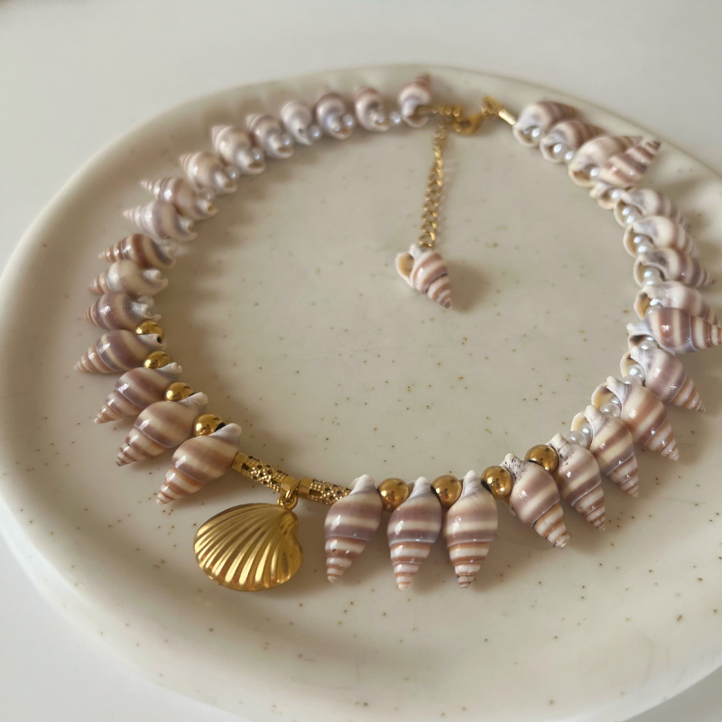 afternoon swim choker