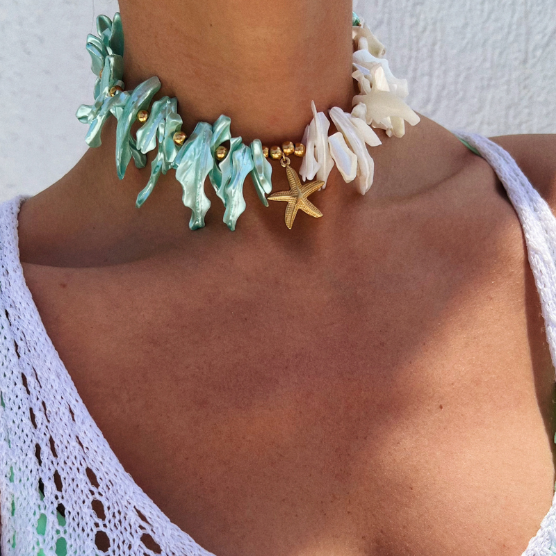 island walk choker