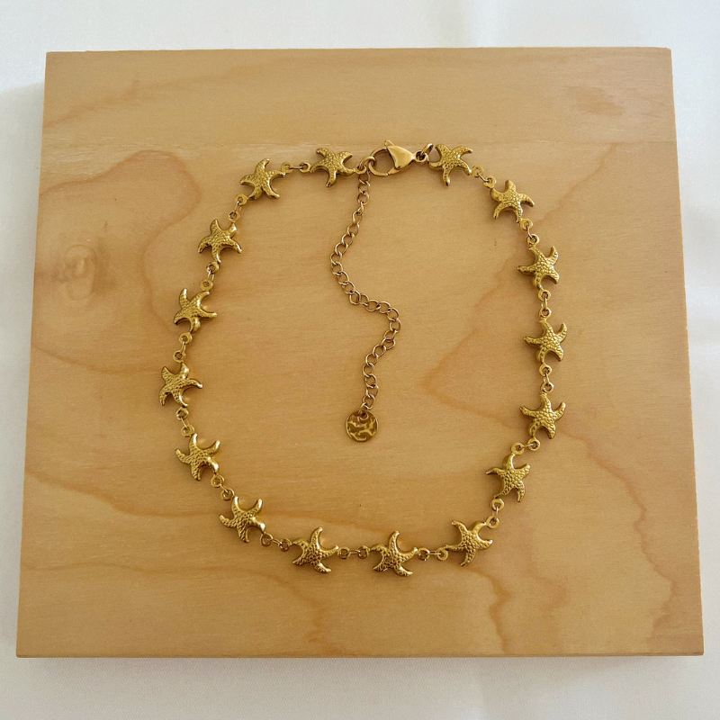 sarakiniko choker