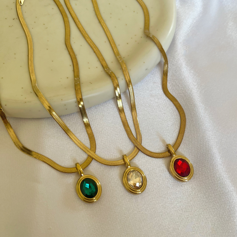 brillia necklace