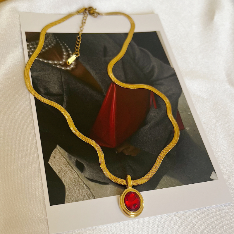 brillia necklace